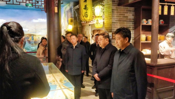 省人大常委會(huì)領(lǐng)導(dǎo)蒞臨集團(tuán)文旅項(xiàng)目調(diào)研指導(dǎo)